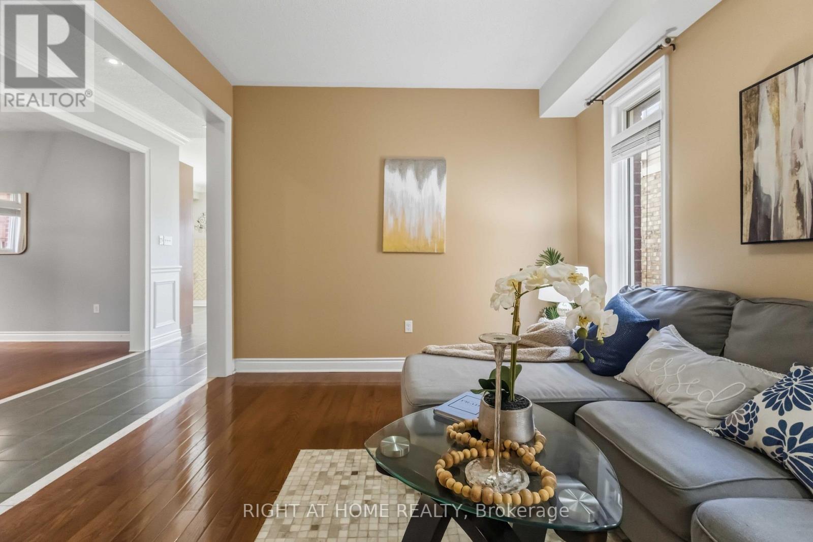 1649 Quail Run Drive, Oshawa, Ontario  L1K 0L9 - Photo 6 - E13215230