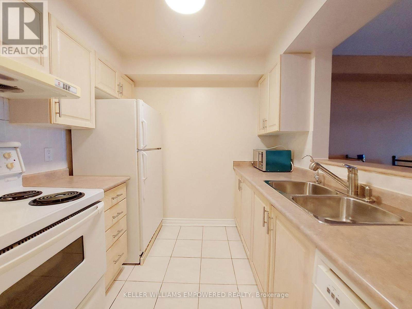 1017 - 1883 Mcnicoll Avenue, Toronto, Ontario  M1V 5M3 - Photo 11 - E13215260