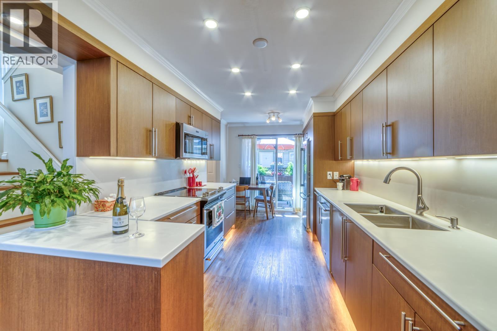6 815 Tobruck Avenue, North Vancouver, British Columbia  V7P 1V9 - Photo 5 - R3129452