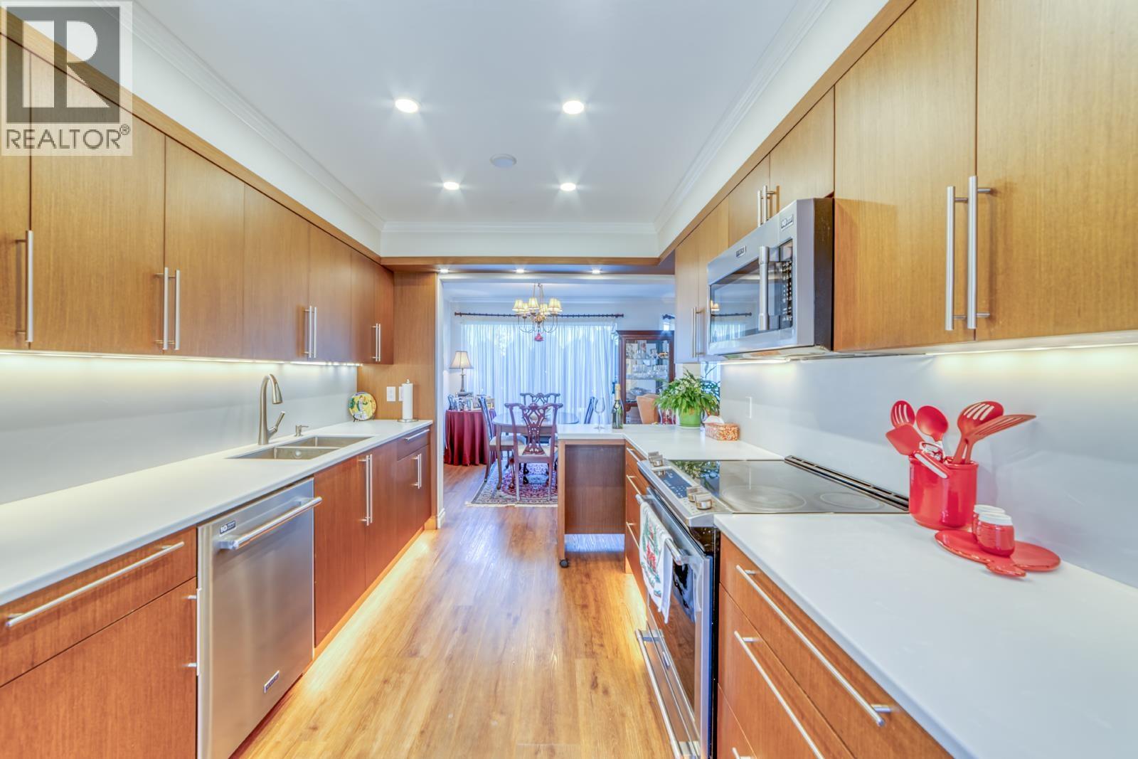 6 815 Tobruck Avenue, North Vancouver, British Columbia  V7P 1V9 - Photo 6 - R3129452