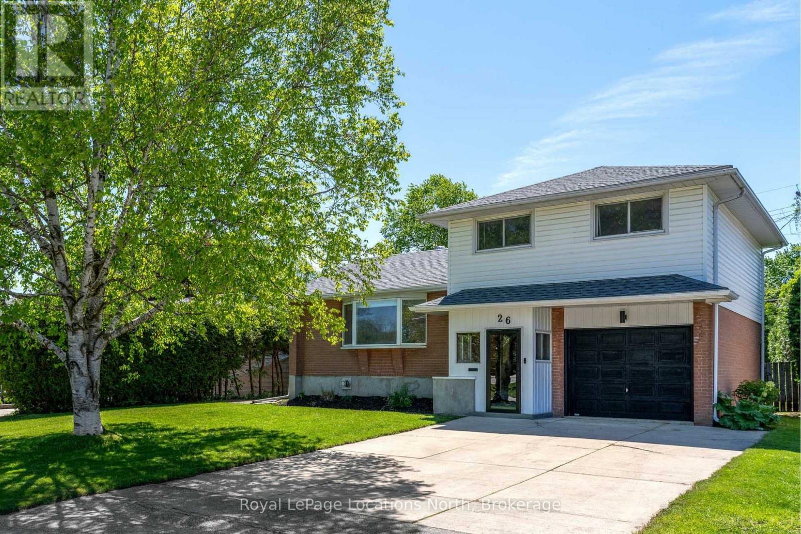 26 DICKSON ROAD, Collingwood, Ontario