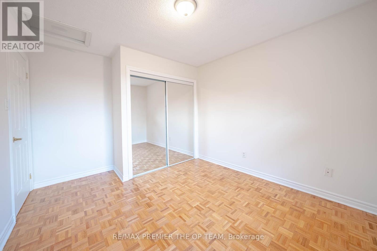 79 Governor Crescent, Vaughan, Ontario  L4L 5G8 - Photo 16 - N13215178