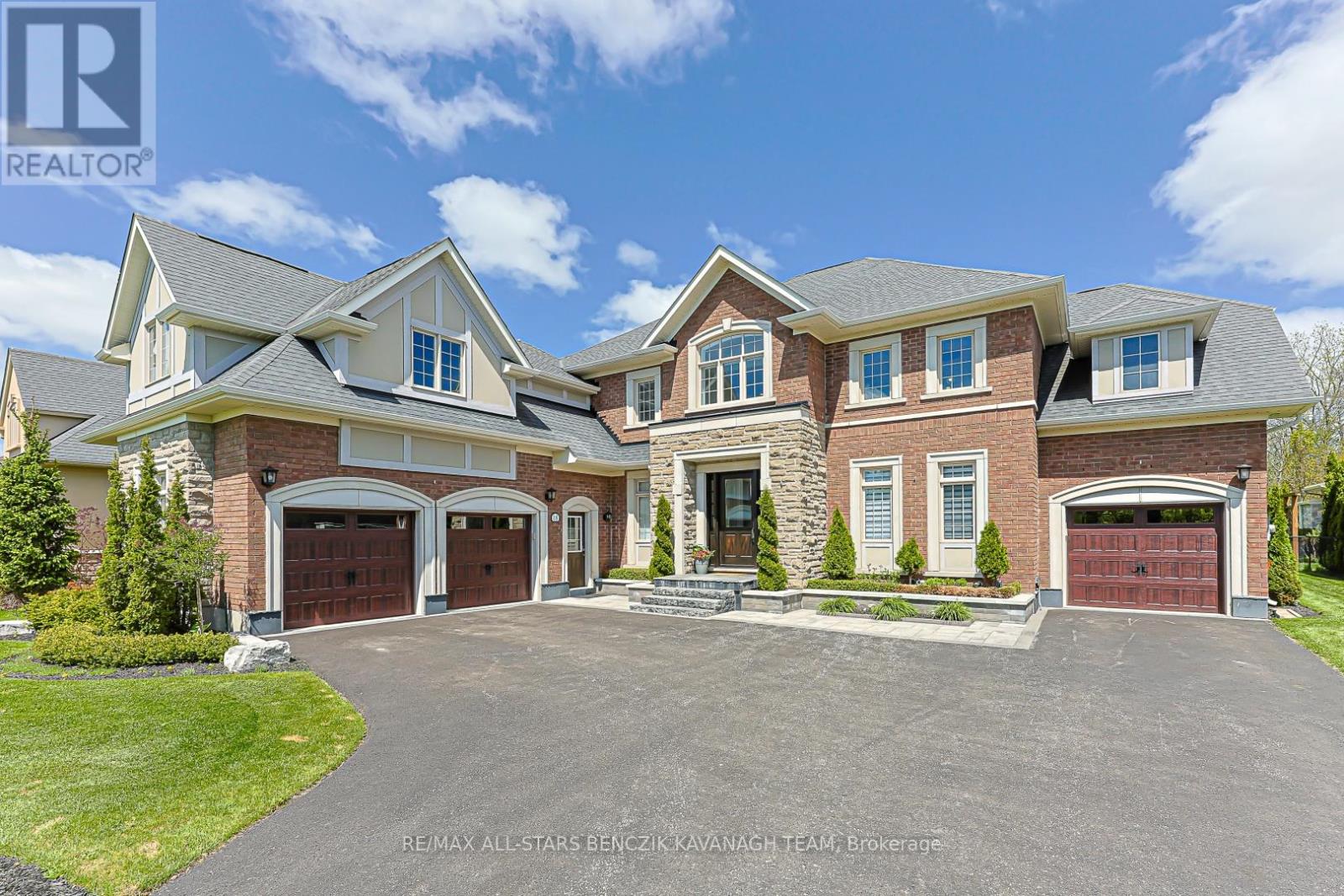 18 WYNDANCE WAY, Uxbridge, Ontario