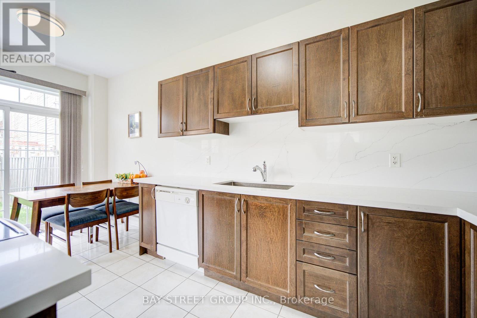 82 Coleluke Lane, Markham, Ontario  L3S 0B7 - Photo 20 - N13215234