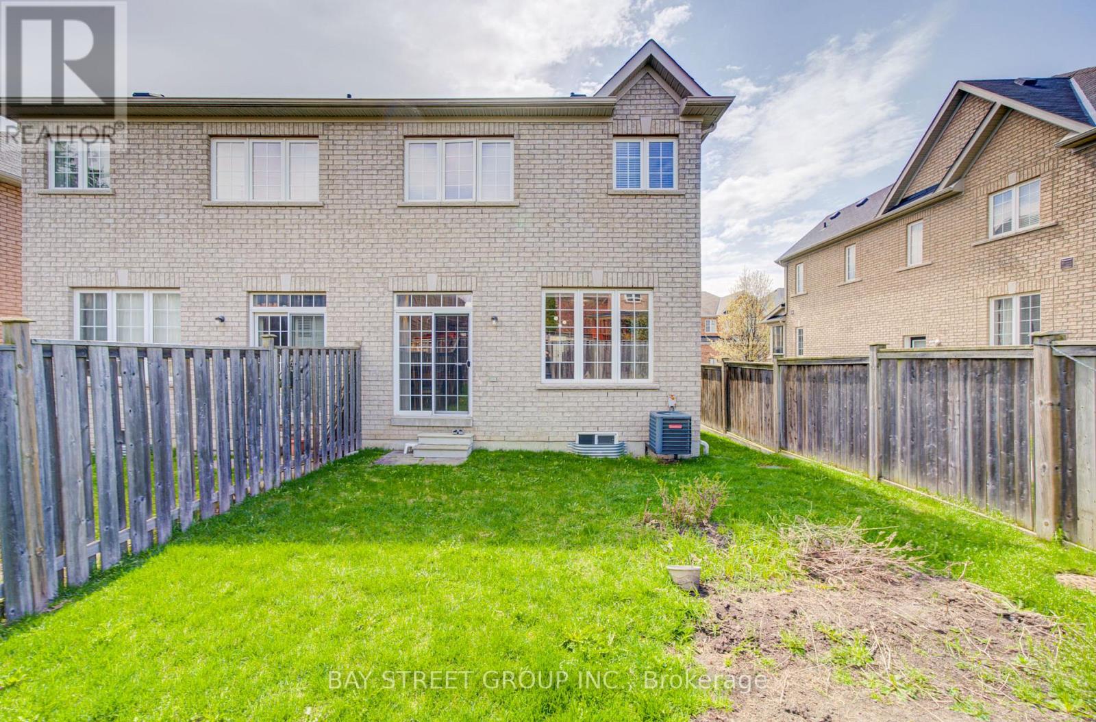 82 Coleluke Lane, Markham, Ontario  L3S 0B7 - Photo 48 - N13215234