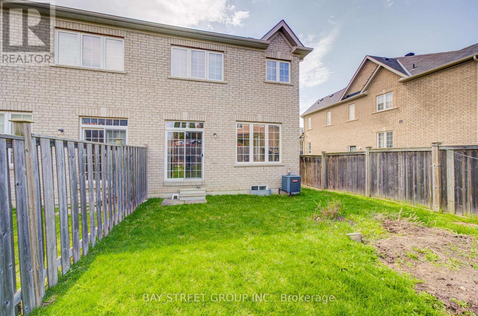 82 Coleluke Lane, Markham, Ontario  L3S 0B7 - Photo 49 - N13215234