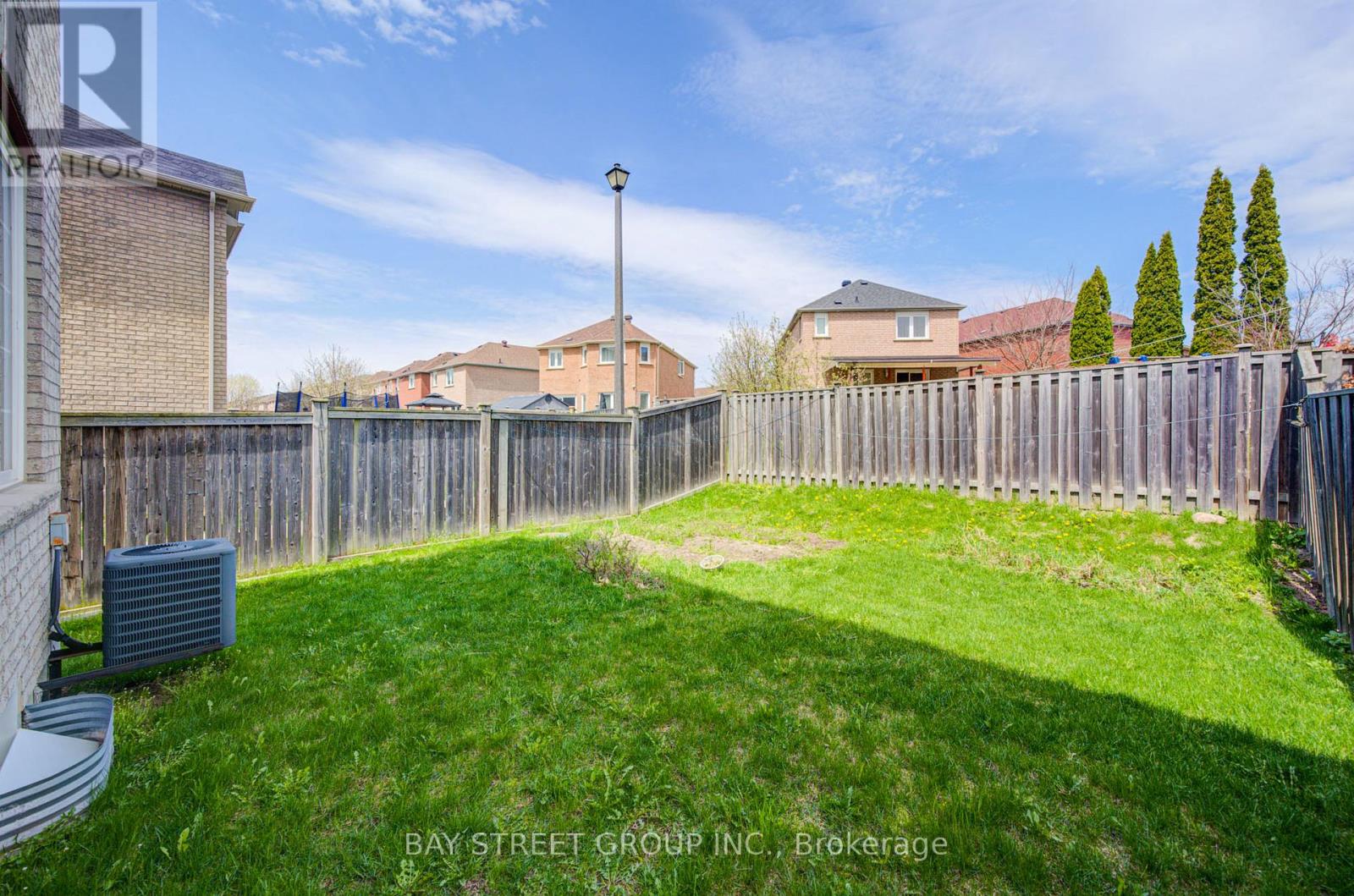 82 Coleluke Lane, Markham, Ontario  L3S 0B7 - Photo 50 - N13215234