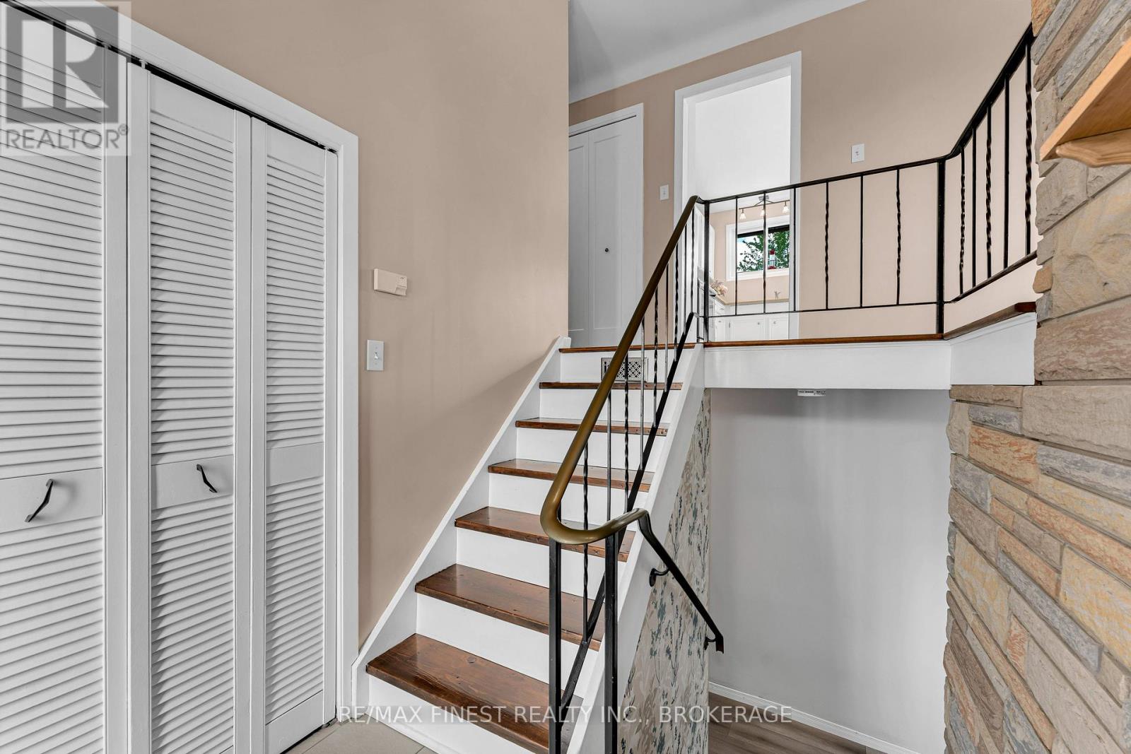 3369 Unity Road, Kingston, Ontario  K0H 2H0 - Photo 3 - X13215350