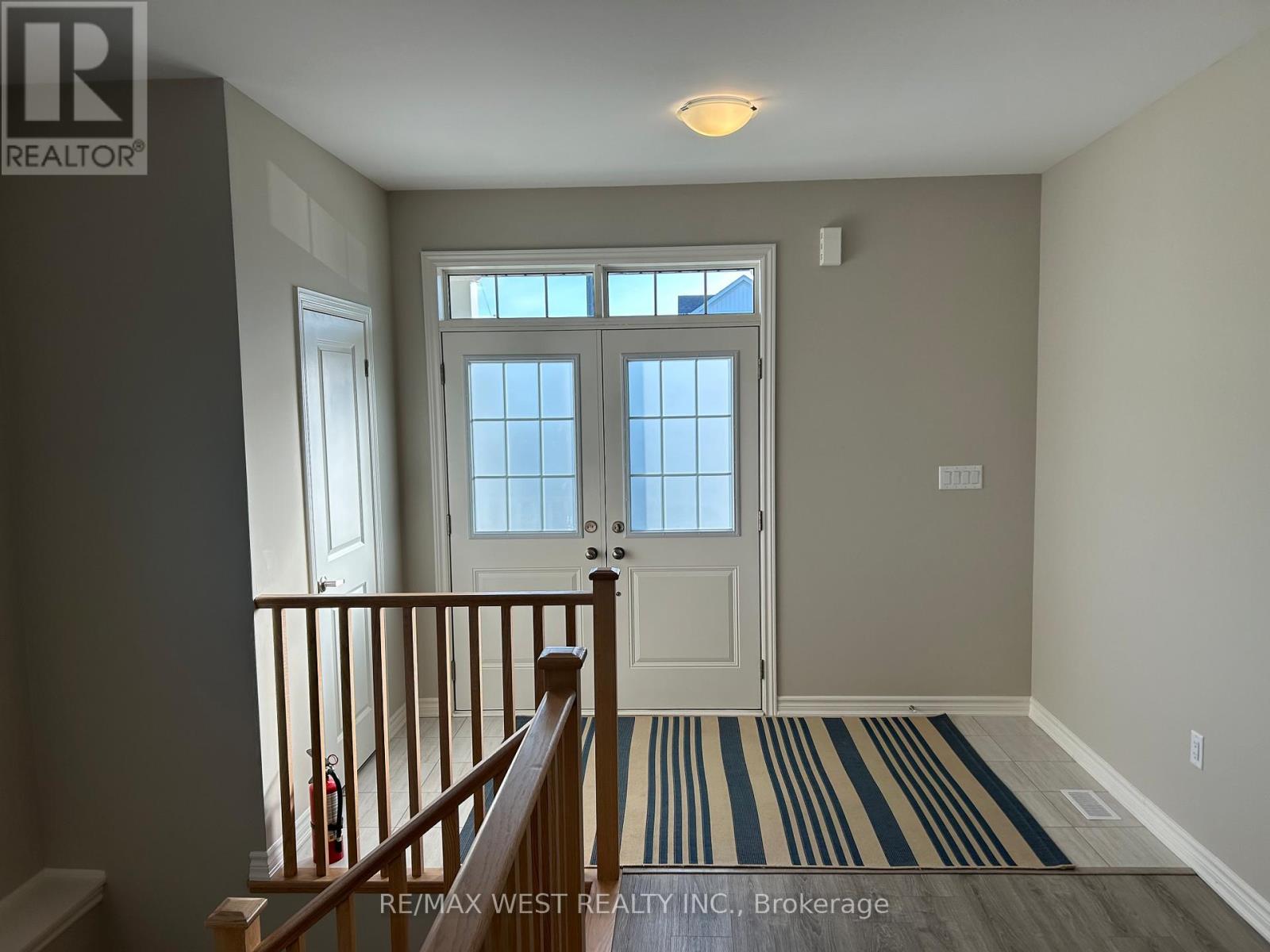 292 Springfield Crescent, Clearview, Ontario  L0M 1S0 - Photo 2 - S13172240