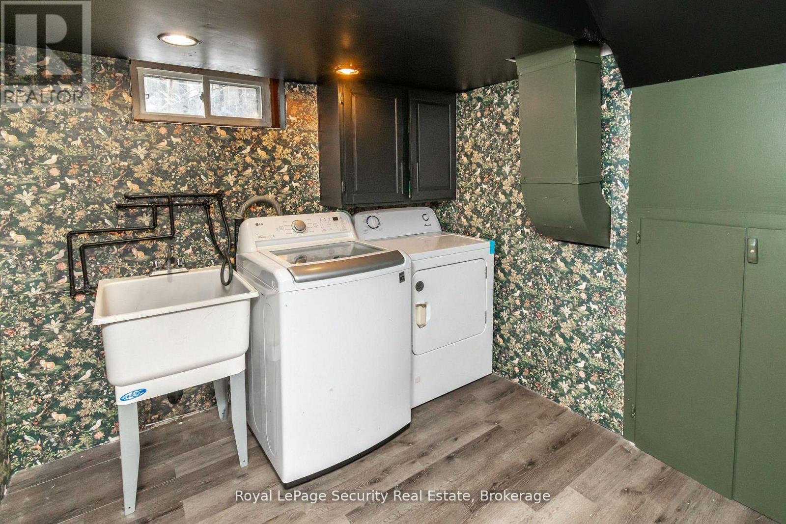 73 College Crescent, Barrie (Grove East), Ontario  L4M 2W5 - Photo 29 - S13215306
