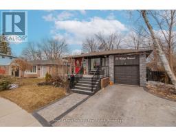 73 COLLEGE CRESCENT, Barrie, Ontario