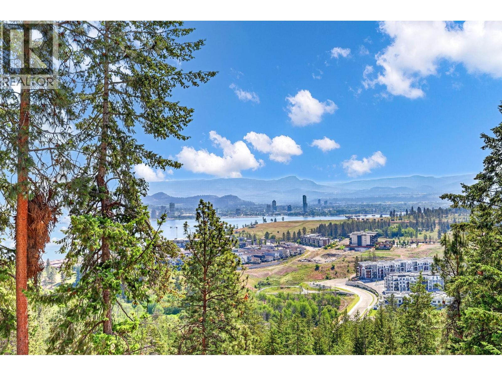 1687 Scott Crescent, West Kelowna, British Columbia  V1Z 2Y2 - Photo 2 - 10389395