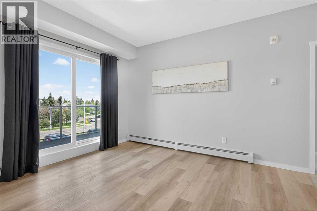 305, 200 Harvest Hills Place NE, Calgary, Alberta T2M 0C8 - Photo 11 - A2283997