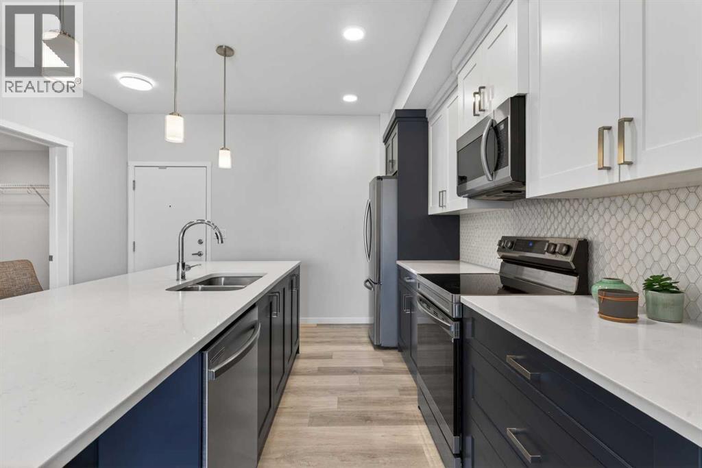 305, 200 Harvest Hills Place NE, Calgary, Alberta T2M 0C8 - Photo 6 - A2283997