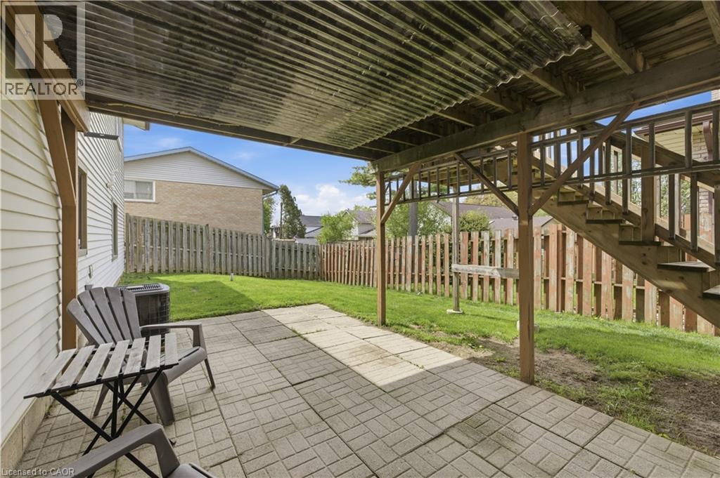 25 Greenock Drive, Kitchener, Ontario  N2E 2J9 - Photo 22 - 40834901