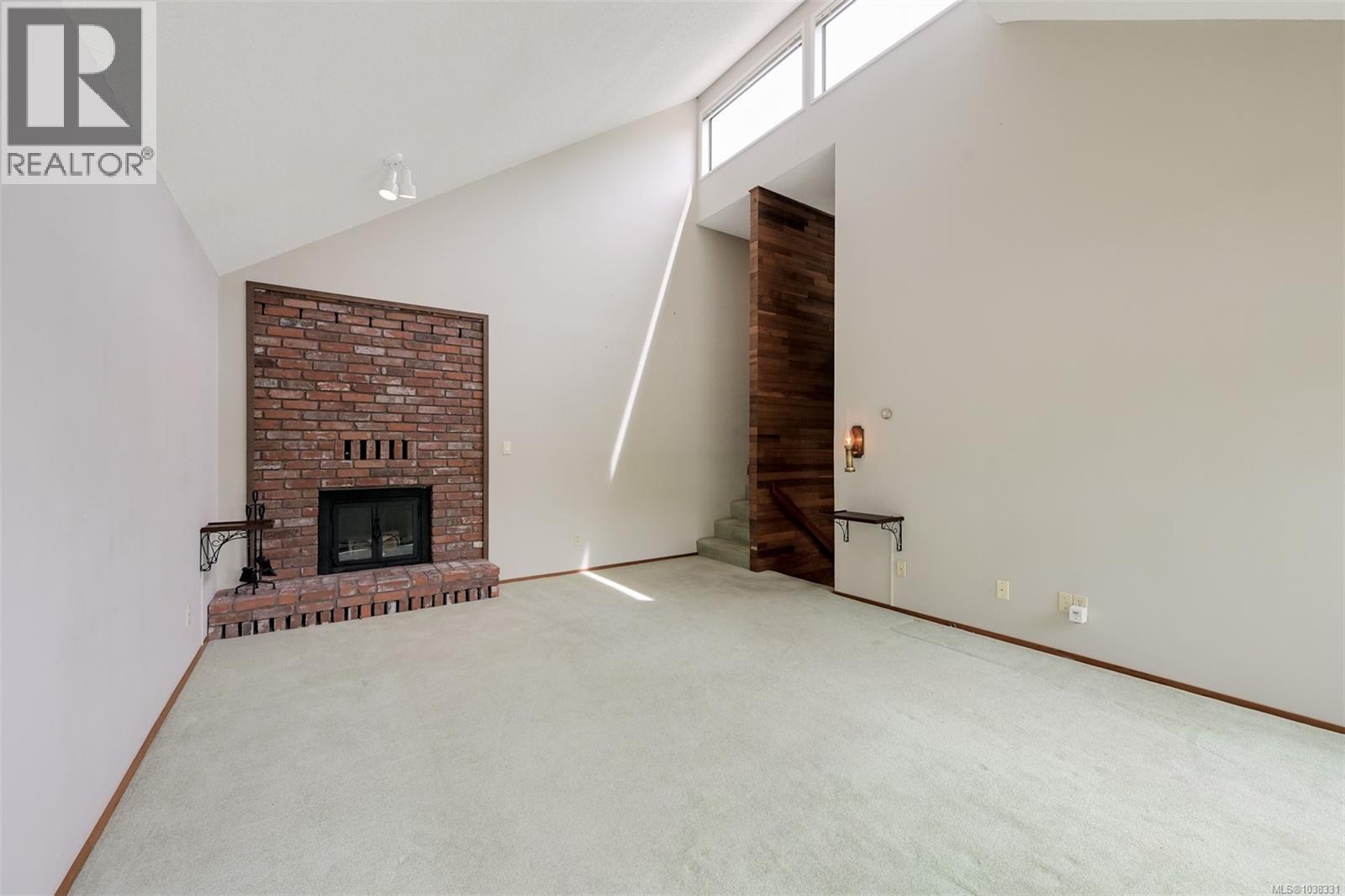 558 Dallas Rd, Victoria, British Columbia  V8V 1B4 - Photo 15 - 1038331
