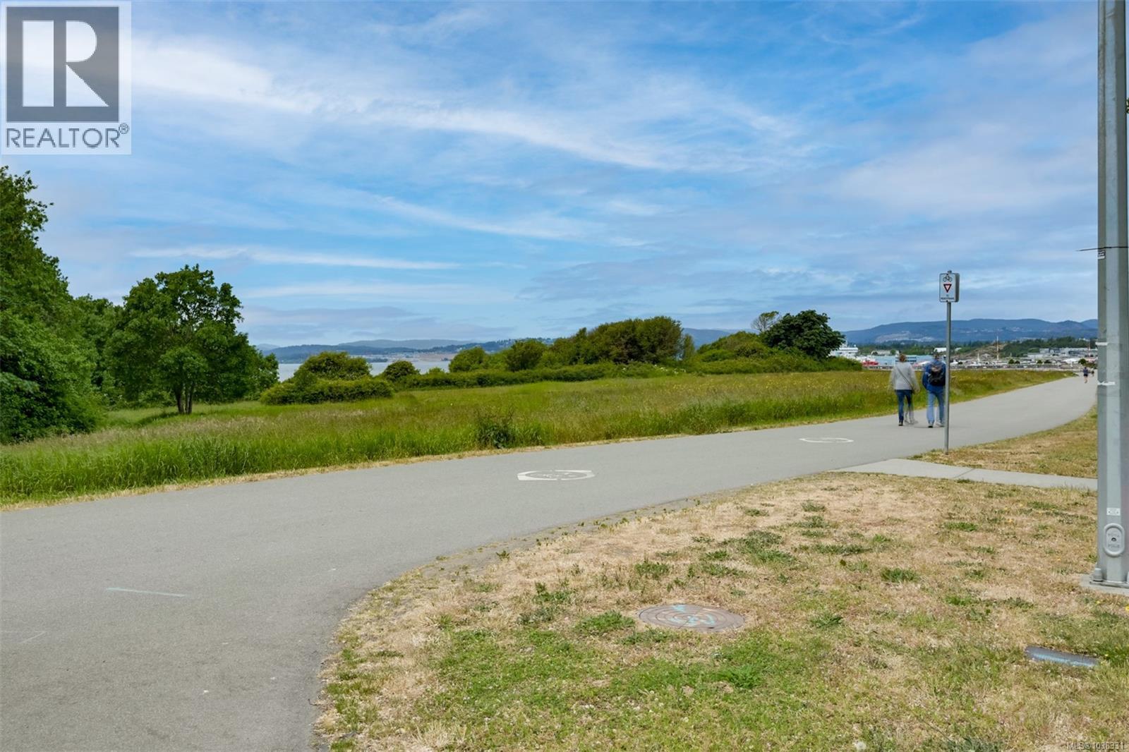 558 Dallas Rd, Victoria, British Columbia  V8V 1B4 - Photo 40 - 1038331