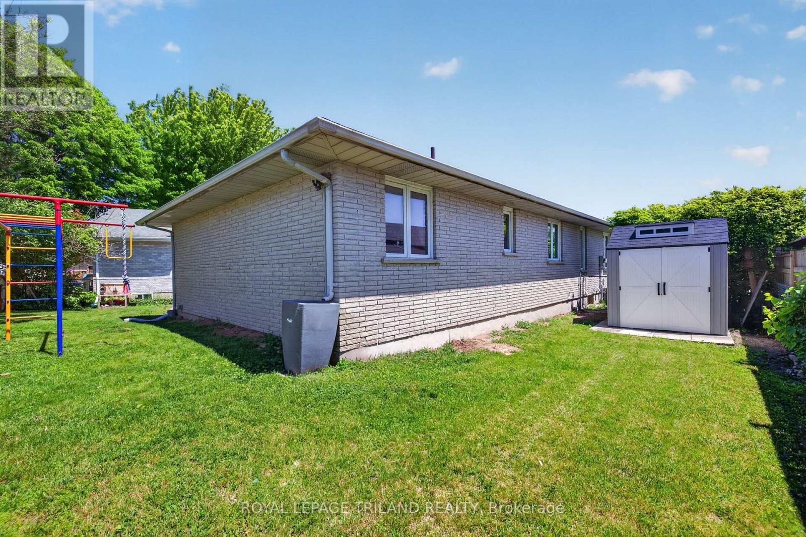 24 Farmington Avenue, Aylmer, Ontario  N5H 3E4 - Photo 34 - X13215500