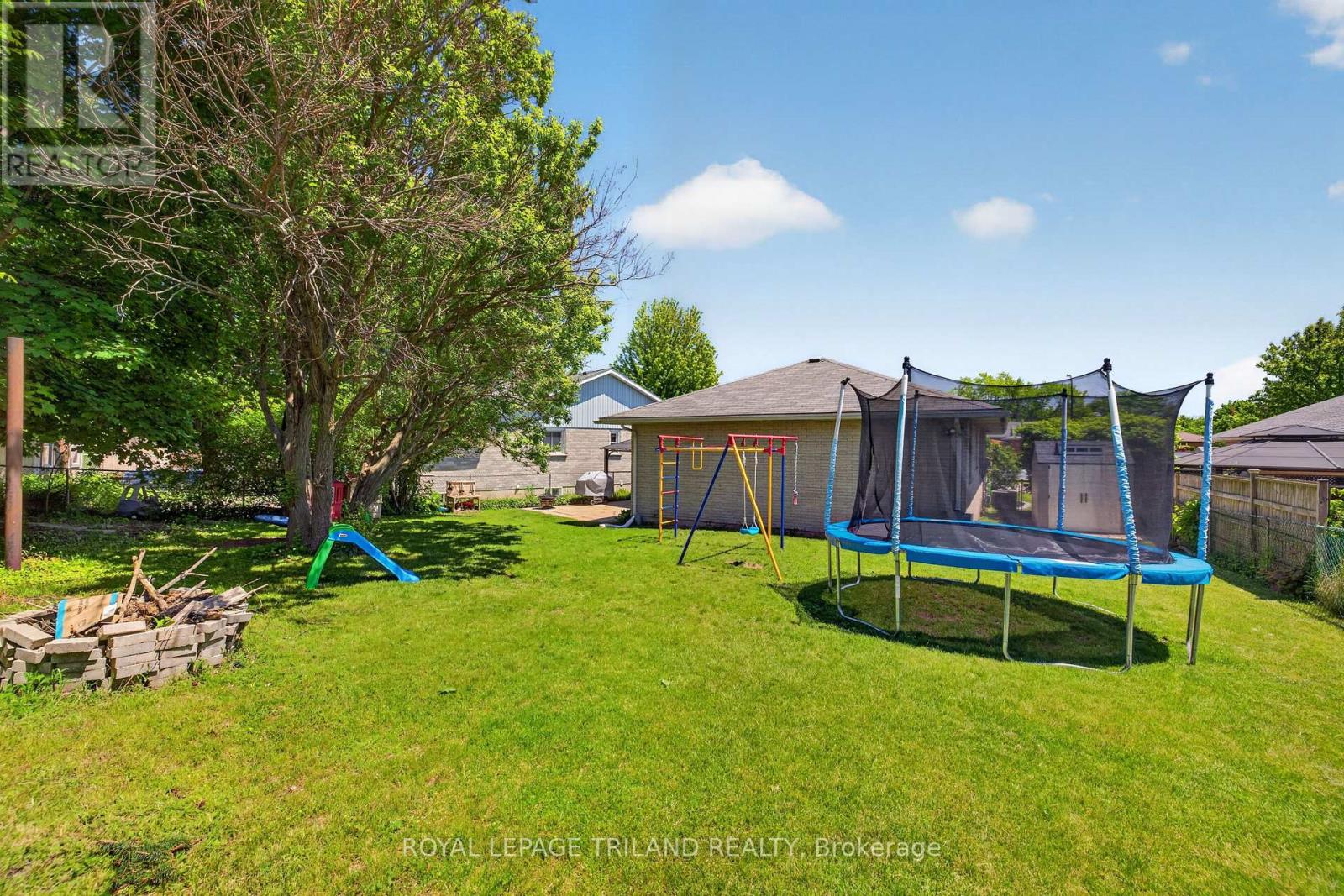 24 Farmington Avenue, Aylmer, Ontario  N5H 3E4 - Photo 35 - X13215500