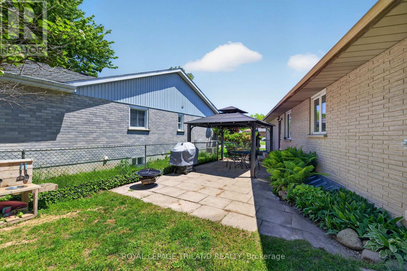24 Farmington Avenue, Aylmer, Ontario  N5H 3E4 - Photo 37 - X13215500