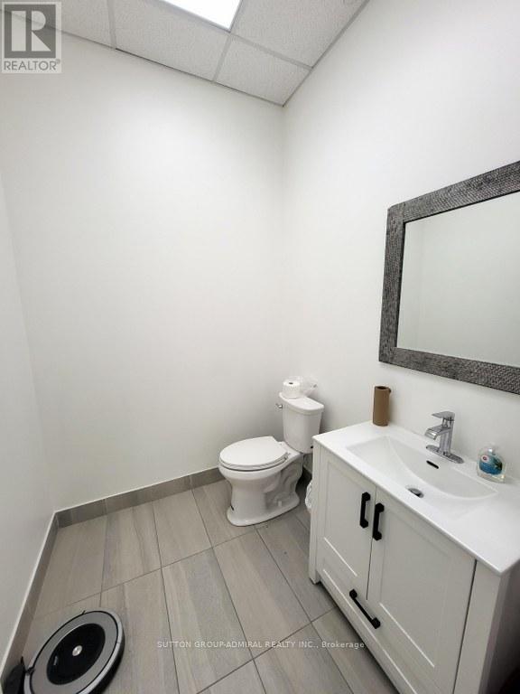 474 Champagne Drive, Toronto, Ontario  M3J 2T9 - Photo 17 - W13215076