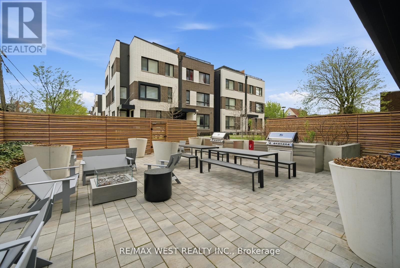 801 - 1808 St. Clair Avenue W, Toronto, Ontario  M6N 1J5 - Photo 25 - W13215128