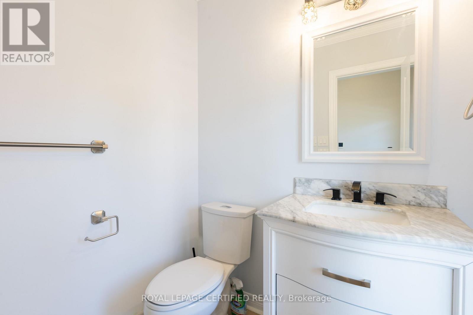 Upper - 20 Krakow Street, Brampton, Ontario  L6Y 0K7 - Photo 10 - W13215170