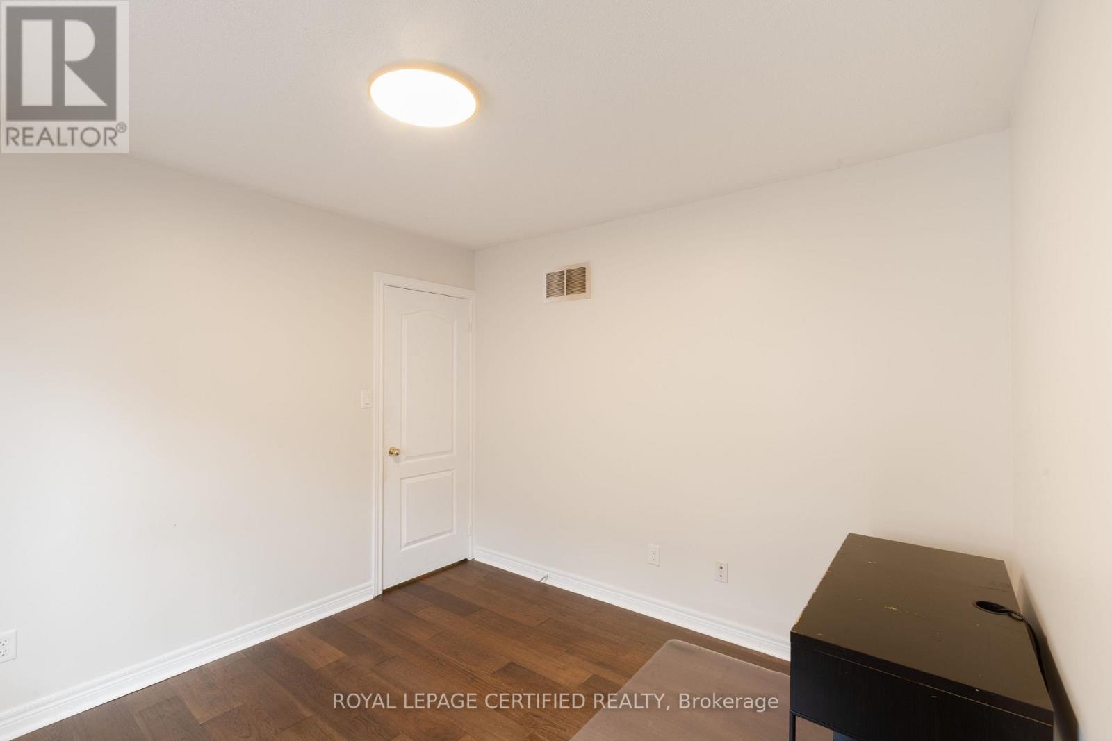 Upper - 20 Krakow Street, Brampton, Ontario  L6Y 0K7 - Photo 23 - W13215170