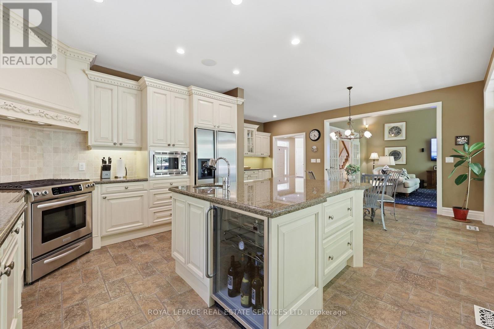 1227 Riverbank Way, Oakville, Ontario  L6H 6X4 - Photo 23 - W13215172