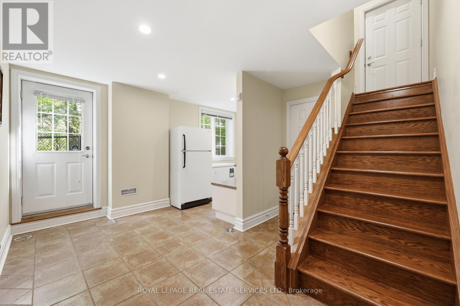 1227 Riverbank Way, Oakville, Ontario  L6H 6X4 - Photo 44 - W13215172
