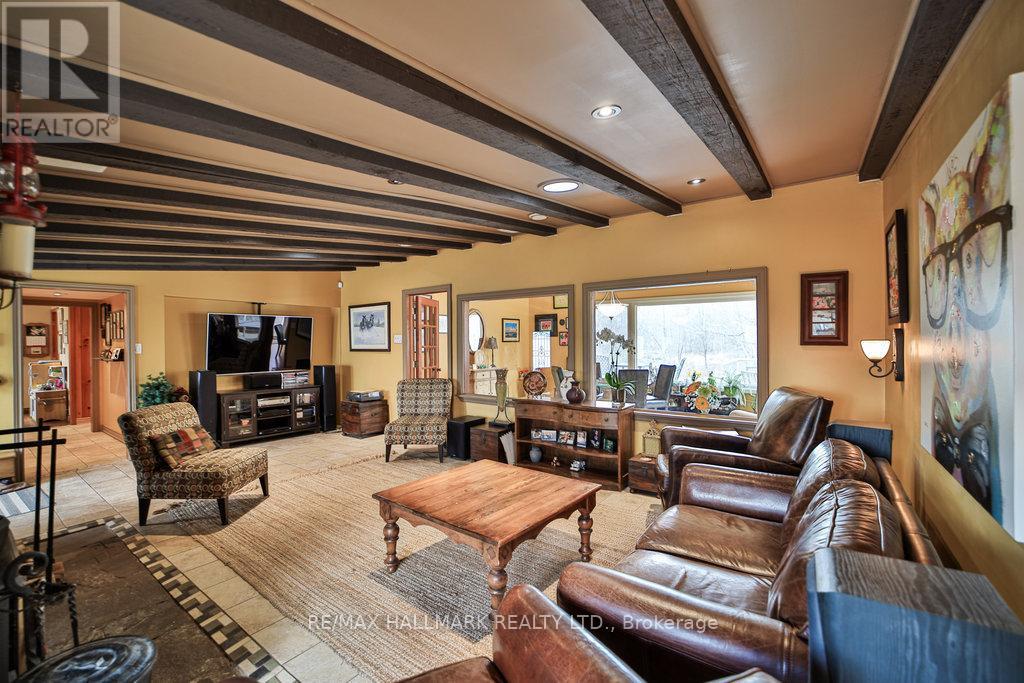 14728 Heritage Road, Caledon, Ontario  L7C 1T7 - Photo 4 - W13215176