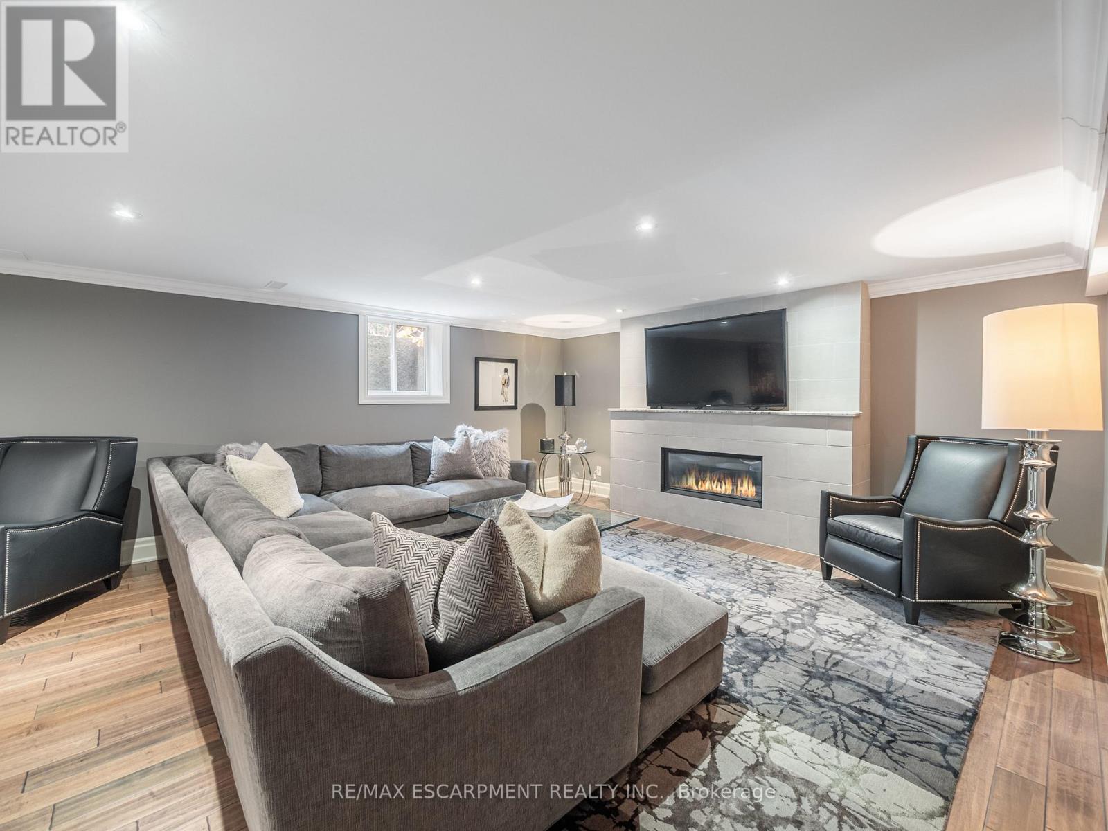 648 Cedar Avenue, Burlington, Ontario  L7T 2R5 - Photo 22 - W13215248