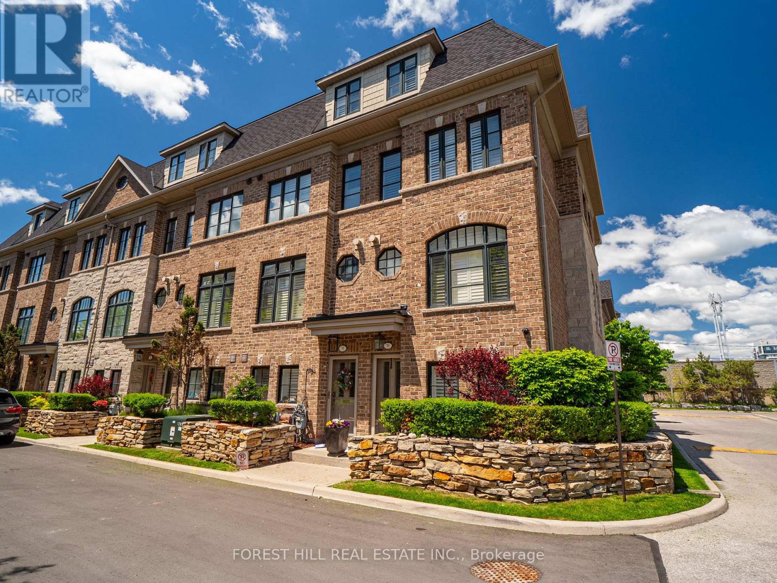 78 CORMIER HEIGHTS, Toronto, Ontario