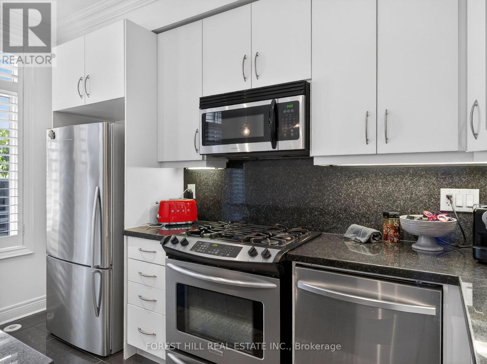 78 Cormier Heights, Toronto, Ontario  M8W 4S5 - Photo 12 - W13215256