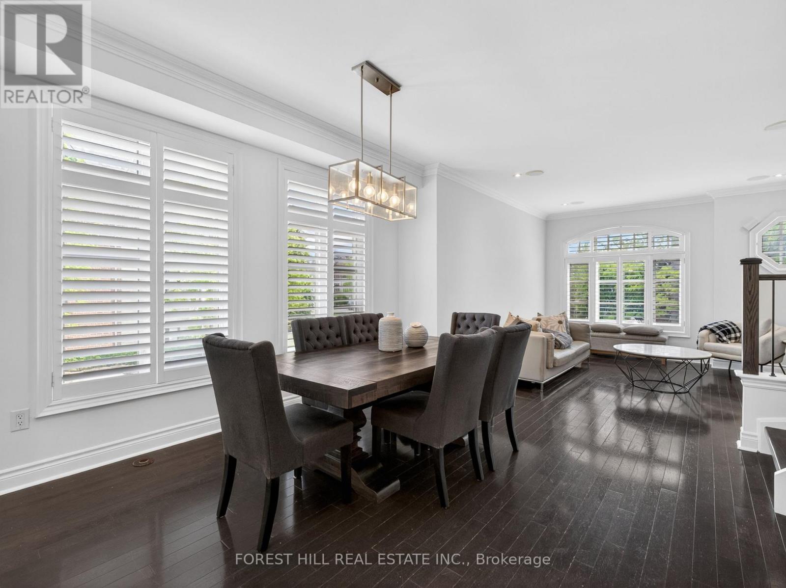 78 Cormier Heights, Toronto, Ontario  M8W 4S5 - Photo 4 - W13215256