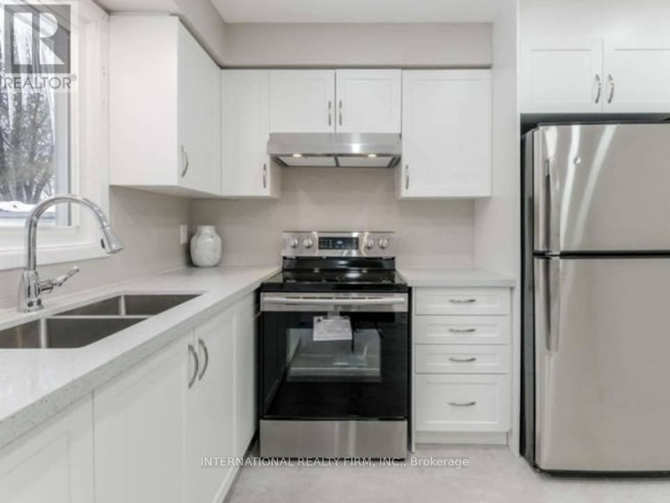 Main - 189 Rutherford Road N, Brampton, Ontario  L6V 2T4 - Photo 3 - W13215300