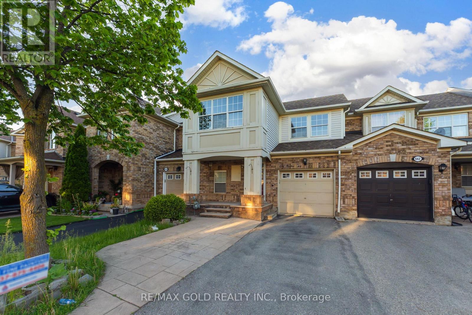 644 PORTER WAY, Milton, Ontario