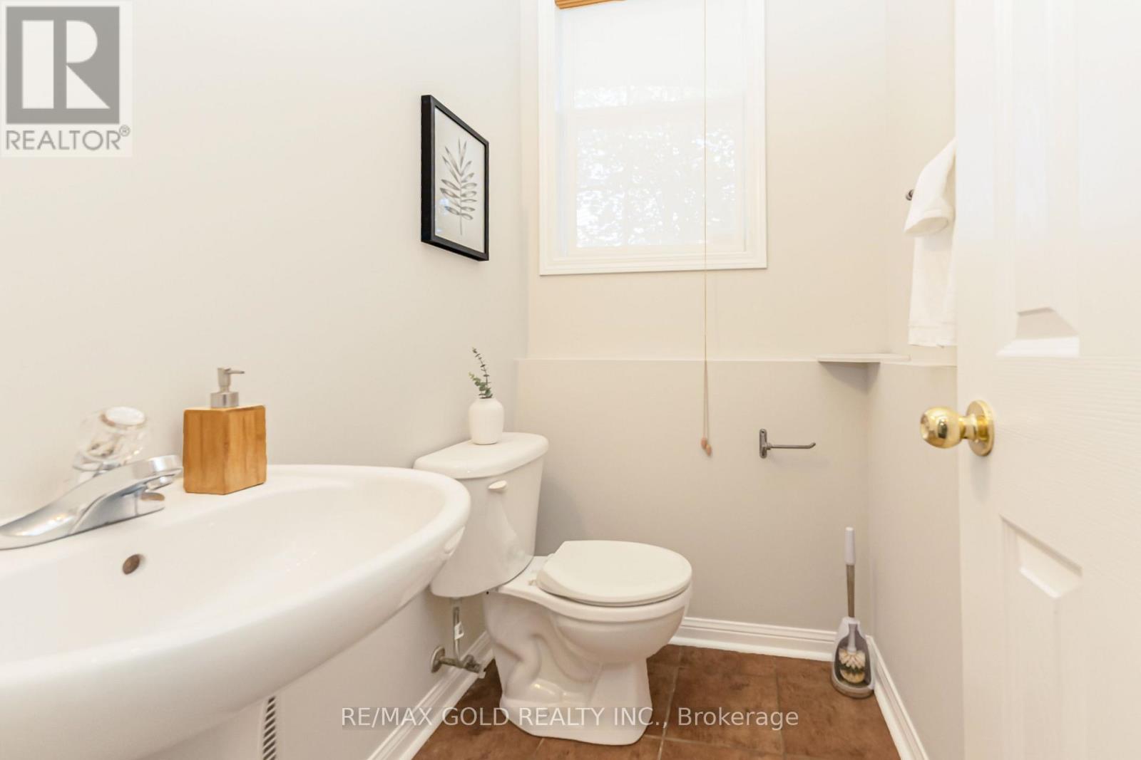 644 Porter Way, Milton, Ontario  L9T 5W2 - Photo 4 - W13215304