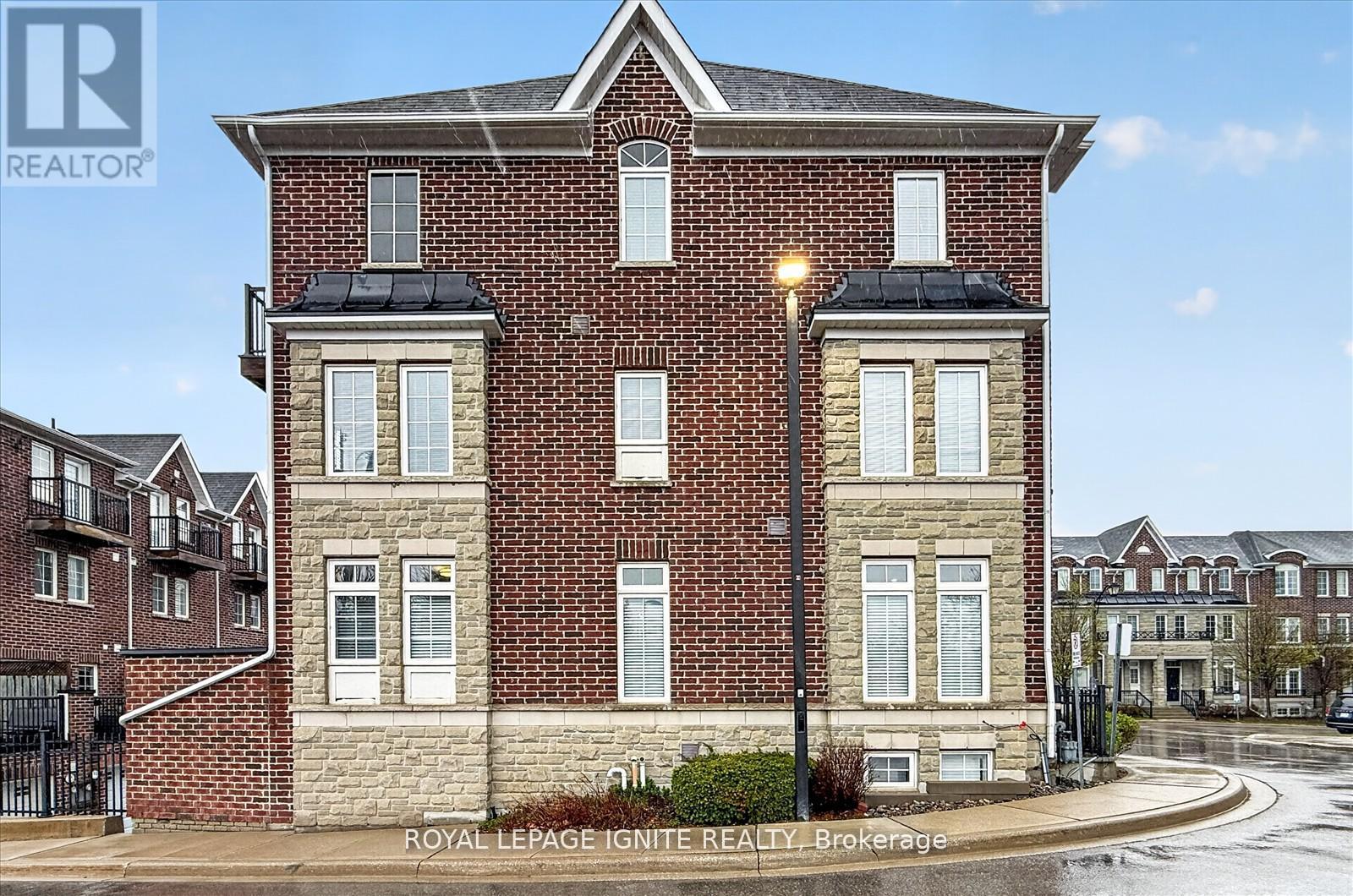 95 - 117a The Queensway, Toronto, Ontario  M6S 5B7 - Photo 39 - W13215340
