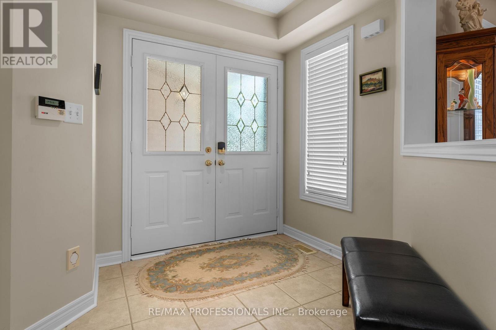 15 Tarquini Crescent, Caledon, Ontario  L7E 2V8 - Photo 8 - W13215346