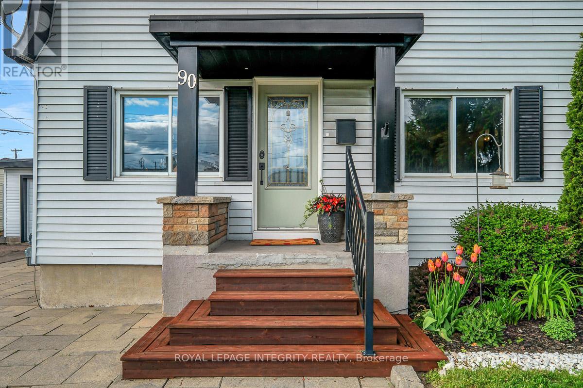 90 First Avenue, Arnprior, Ontario  K7S 1W3 - Photo 3 - X13215378