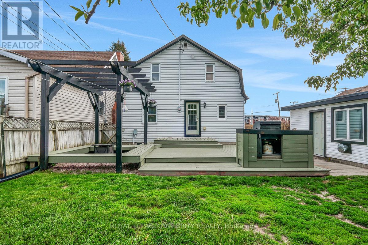 90 First Avenue, Arnprior, Ontario  K7S 1W3 - Photo 38 - X13215378