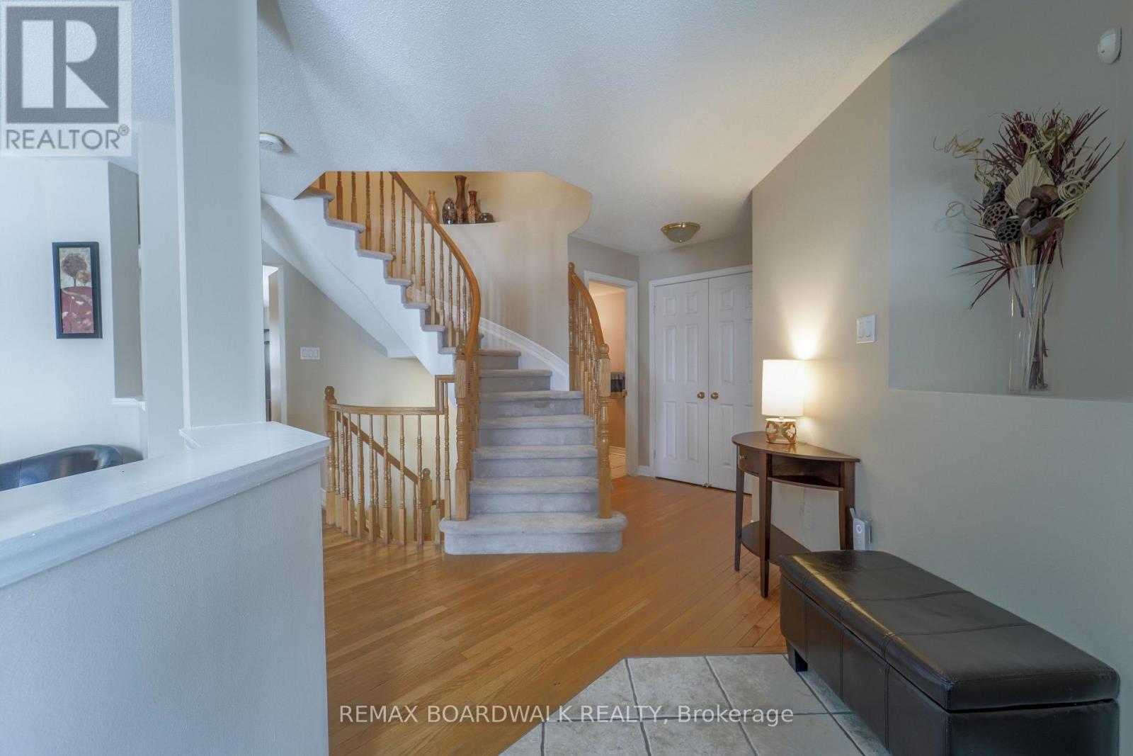 170 Bridlewood Drive, Ottawa, Ontario  K2M 2M4 - Photo 2 - X13215418
