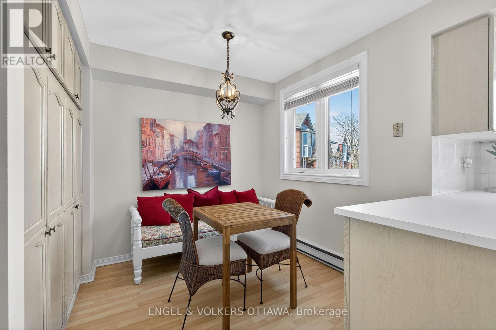 211 Briston Private, Ottawa, Ontario  K1G 5R5 - Photo 13 - X13215454