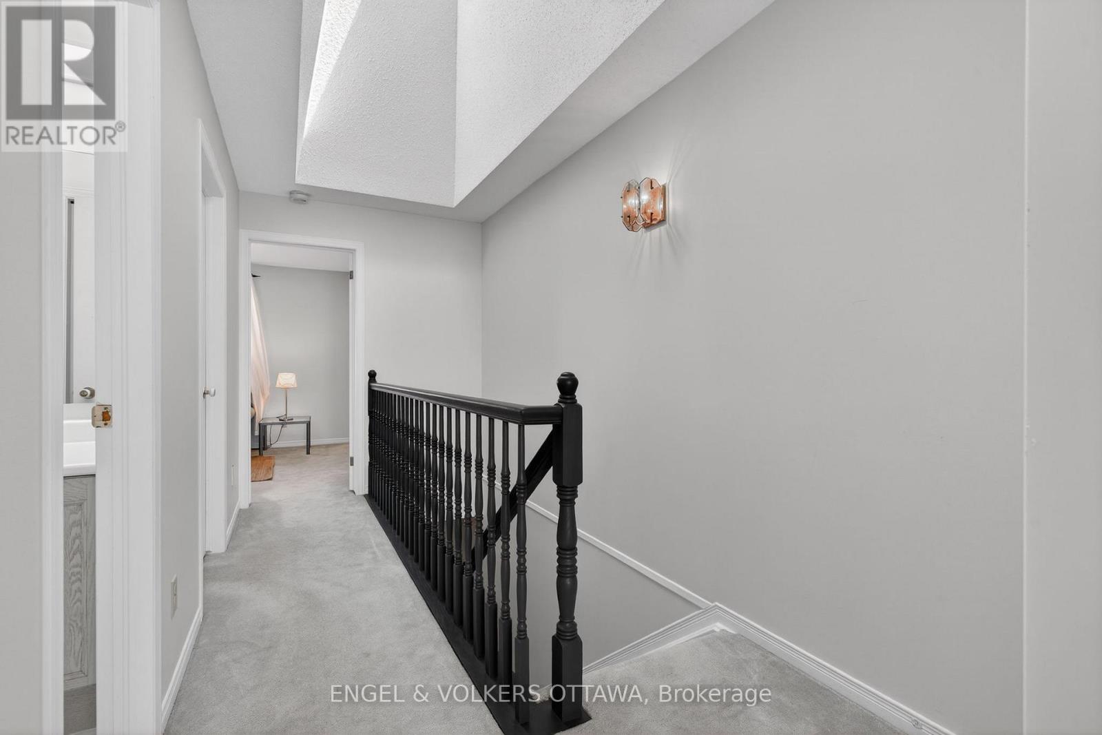 211 Briston Private, Ottawa, Ontario  K1G 5R5 - Photo 15 - X13215454