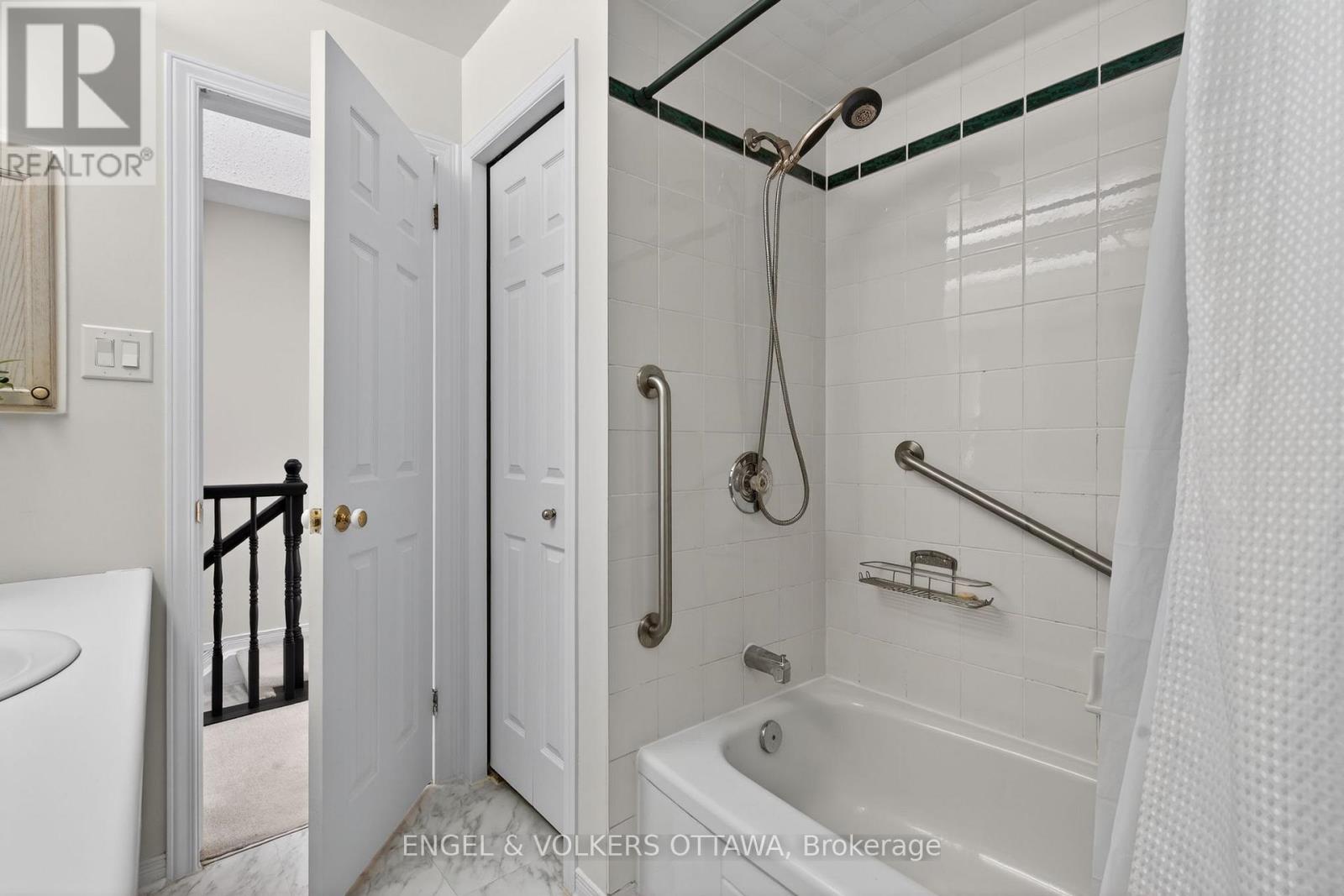 211 Briston Private, Ottawa, Ontario  K1G 5R5 - Photo 22 - X13215454