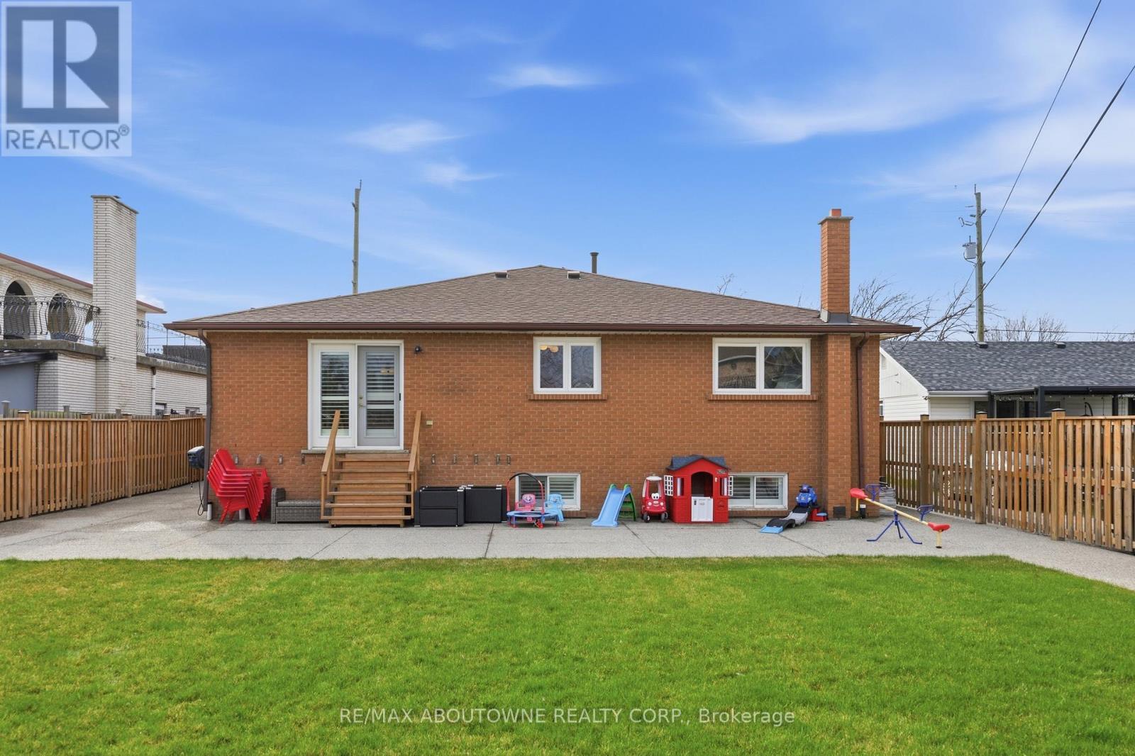 58 Kilbourn Avenue, Hamilton, Ontario  L8G 3E2 - Photo 46 - X13215166