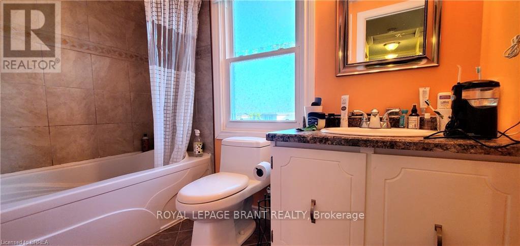 30 Inglewood Street, Brantford, Ontario  N3P 1A3 - Photo 13 - X13215320