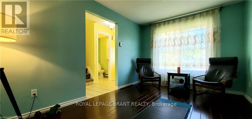 30 Inglewood Street, Brantford, Ontario  N3P 1A3 - Photo 4 - X13215320