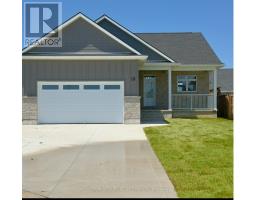 19 LOIS COURT, Lambton Shores, Ontario